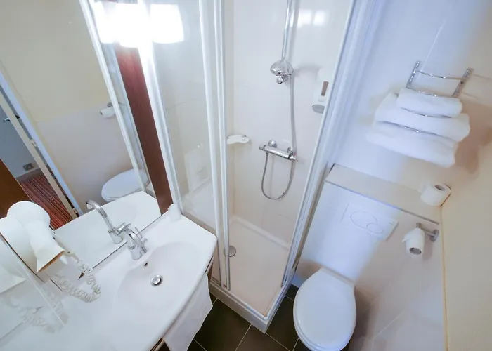 Hotel Design&restaurant Amiens 2*